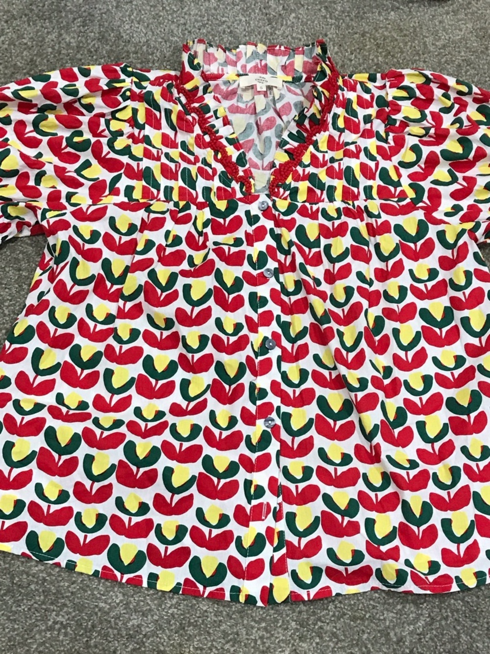 entro Floral Button-Front Top in Red, Yellow & Green